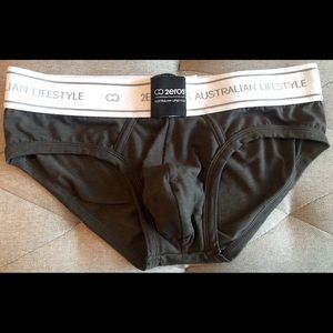 2eros men’s core briefs (size sold out on website)